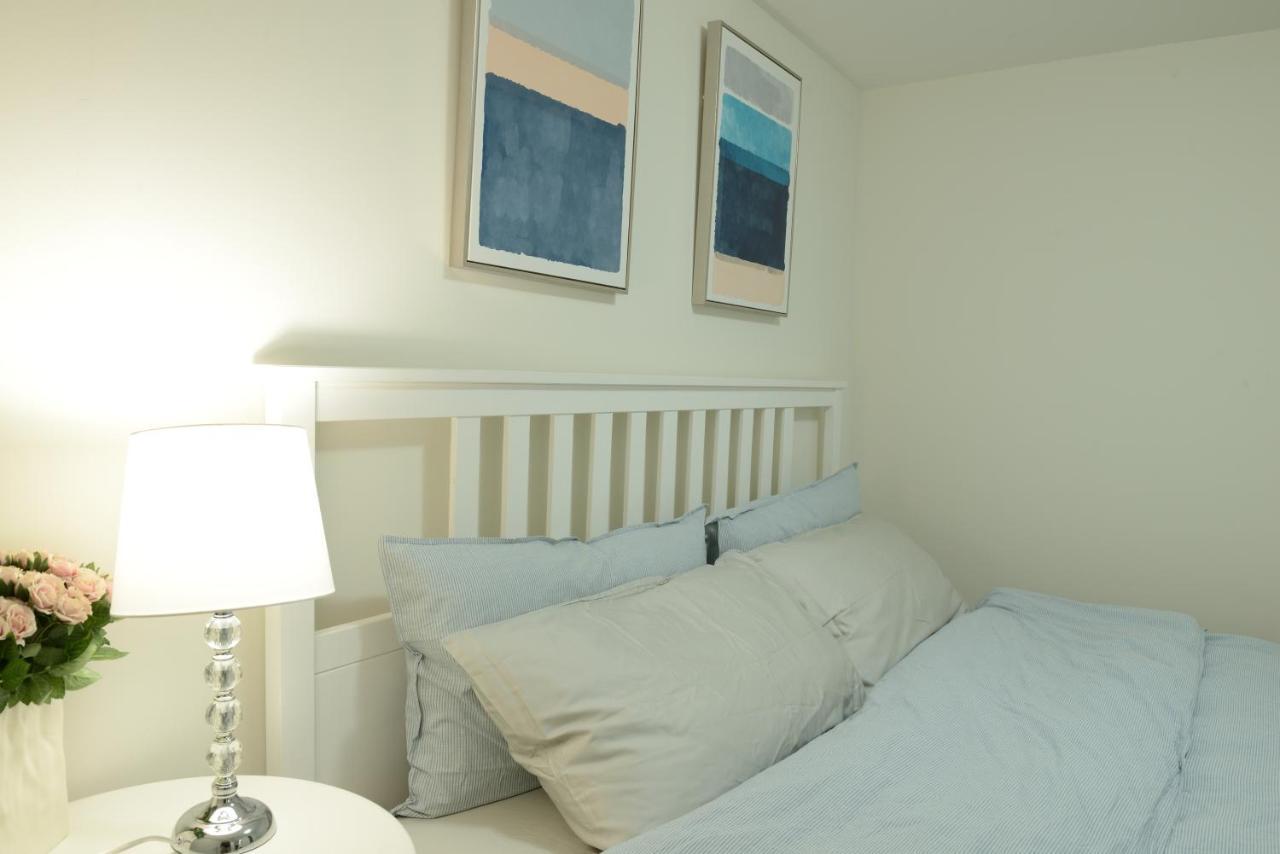 Spacious 2-Bed-Room Near Yonge & Major Mackenzie Richmond Hill Zewnętrze zdjęcie